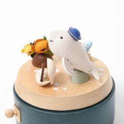 Wooderful Life Wooden Beluga Music Box *New*