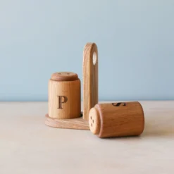 Odin Parker Pretend Play Salt & Pepper Shaker *New*