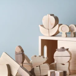 Odin Parker *New* Velcro Wooden Vegetables