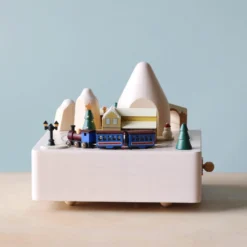 Wooderful Life Christmas Train Music Box *New*