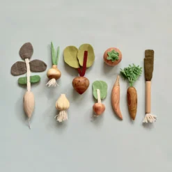 Vendor-unknown Handmade Wooden Vegetable Set