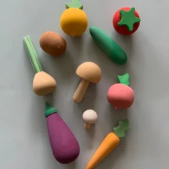 Raduga Grez *New* Handmade Wooden Vegetable Set