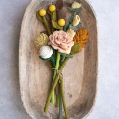 Odin Parker *New* Medium Felt Flower Bouquet