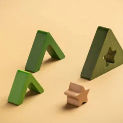 Animi *New* Small Stacking Christmas Tree With Star