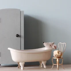Maileg Mini Bathtub
