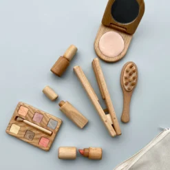 Poltora Handmade Wooden Makeup Set *New* 17 Poltora Handmade Wooden Makeup Set *New*