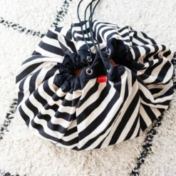 *New* Play & Go Convertible Storage Bag