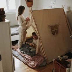 Kinderfeets Indoor/Outdoor Play Tent *New*