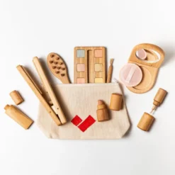 Poltora Handmade Wooden Makeup Set *New* 18 Poltora Handmade Wooden Makeup Set *New*